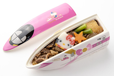 ハローキティ新幹線弁当」が通販で買える。東北から九州までの翌日配送