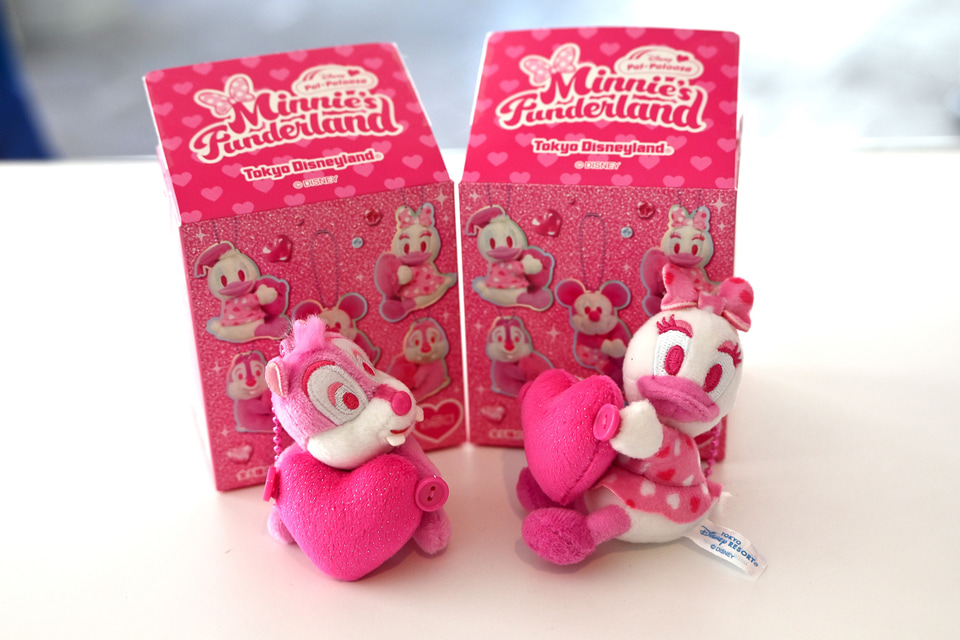 ミニーのファンダーランド」の身につけグッズ登場、早速試してみた