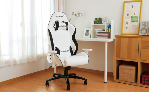Amazon ブラックフライデー」開催中！ AKRacingのゲーミングチェアと