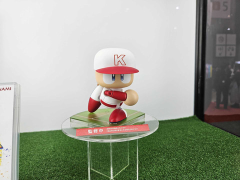 パワプロくんのプライズフィギュアが「アミューズメント エキスポ2024