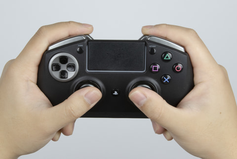 特集】「Razer Raiju Ultimate」で「フォートナイト」を戦う。4つの