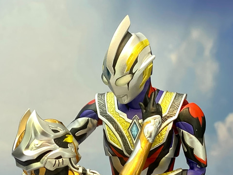 SHF15】カルミラを支えるトリガートゥルースの姿。「S.H.Figuarts