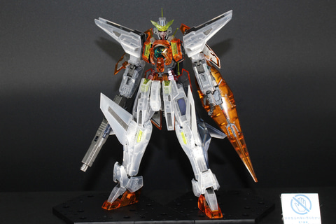 特別企画】【ガンダムベース撮り下ろし】クリアオレンジが美しい