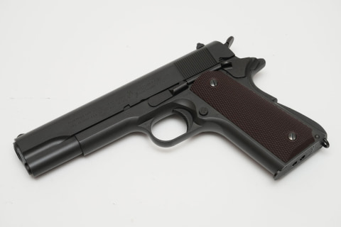 レビュー】東京マルイ「M1911A1コルトガバメント」レビュー 1丁は持っ