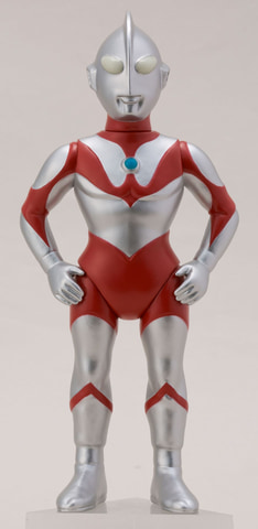 ツブコン2023」で販売されたカネゴンやウルトラマンのソフビフィギュア