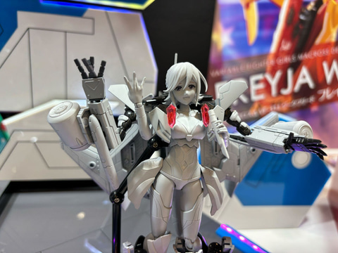 美少女プラモ「VFG」シリーズより「マクロスΔ」の「VF-31J ジーク