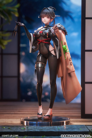 勝利の女神：NIKKE」よりサクラがコスチューム「黒夜密行」の姿で