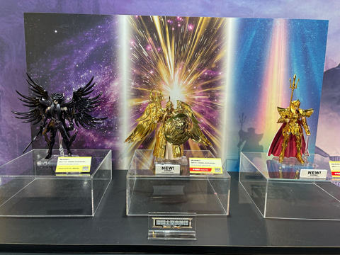 聖闘士聖衣神話EX」シリーズより「女神アテナ」や「海皇ポセイドン」の