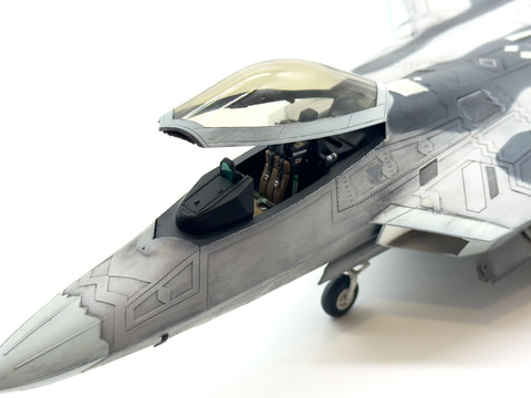 特別企画】ハセガワの「F-22 ラプター」を「モデルカステン ステルス
