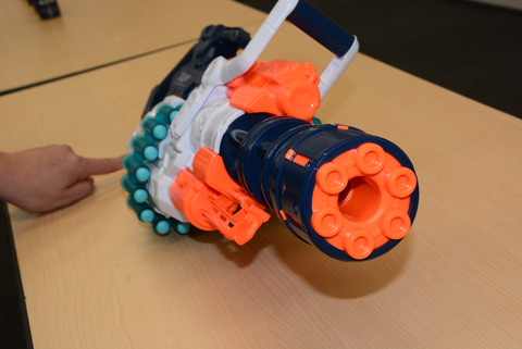 インタビュー】ガトリングガン!? トイガン「ハイパークラッシャー」でX