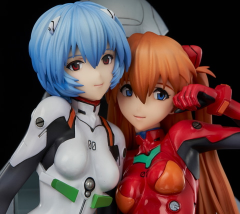 仲睦まじいアスカ＆レイ！ 漫画「新世紀エヴァンゲリオン」13巻の限定