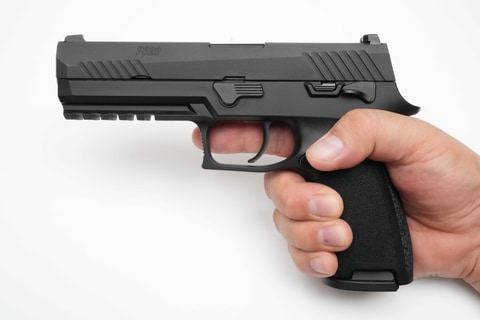 レビュー】東京マルイ「P320 フルサイズ」レビュー 工具要らずで分解