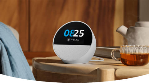 タッチ画面に進化した新「Echo Spot」 プライムデーで5980円 - Impress