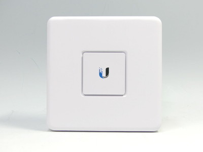 実売2万6000円のIPS/IDS付きエッジルーター、Ubiquiti「UniFi Security