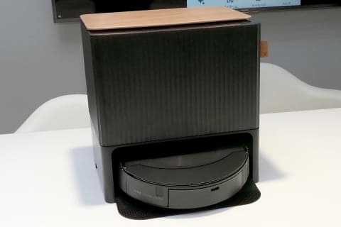 ルンバの最強モデル登場 ゴシゴシ水拭きと2倍の吸引力「ルンバ コンボ