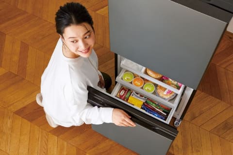 アクア、冷凍室が広く整理しやすい一人暮らし向け冷蔵庫 - 家電 Watch