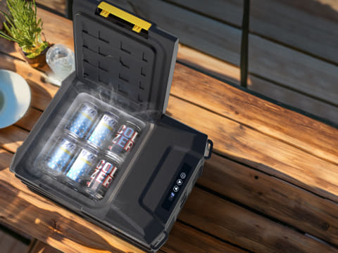 20℃まで冷やせるポータブル冷蔵庫、BougeRV - 家電 Watch