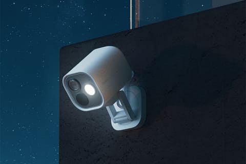 暗い夜でも顔や車を認識する防犯カメラ、Aqara - 家電 Watch