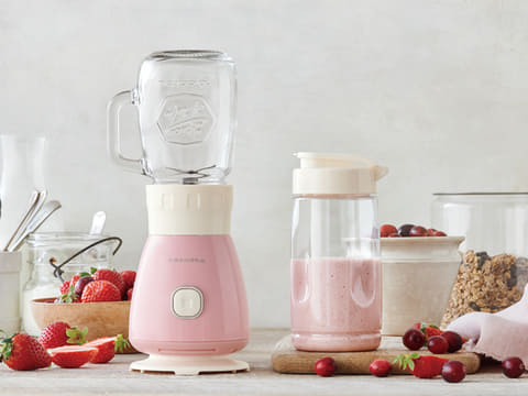 レコルト、コンパクトジューサーに春の限定カラー「ピンク」を追加