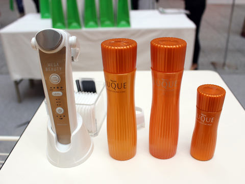 老化角質を除去して透明感を高める美顔器「メガビューティ」、現役CA