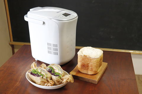 ふわふわ米粉パンが簡単に! 米粉料理研究家・多森サクミさんに聞く