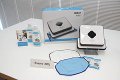 床拭きロボット「ブラーバ」に専用洗剤付きの新モデル ～価格は