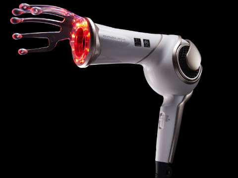 アデランス、かっさで頭皮ケアできるプロ仕様のヘアドライヤー - 家電