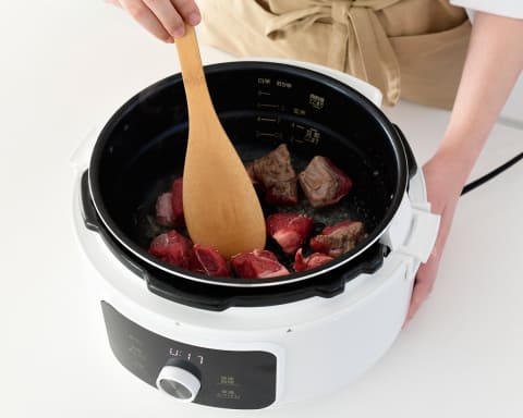 山善、加熱ムラができにくい浅型の電気圧力鍋 - 家電 Watch