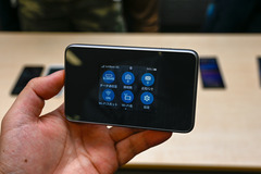 ソフトバンク、最大988MbpsのモバイルWi-Fiルーター「Pocket WiFi