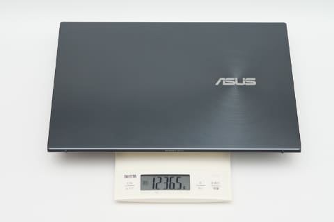 Hothotレビュー】Ryzen 7搭載の高性能モバイルノート、ASUS「ZenBook