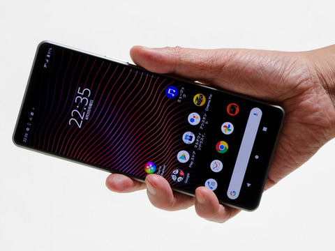 西川和久の不定期コラム】5G/ミリ波対応新フラグシップ！「Xperia 1