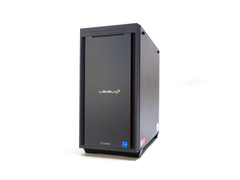 6年越しの新筐体は冷却力抜群！ユニットコムの新ゲーミングPCは必見の