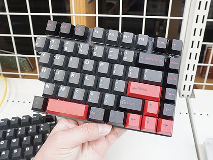 85キーの左右分割キーボード自作キット「7sPlus」 - AKIBA PC Hotline!