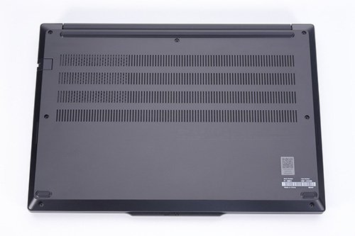 Core Ultra世代の「ThinkPad E14 Gen 6」を4TB SSDと32GBメモリに換装