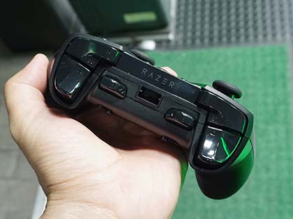 カスタマイズできるRazerの高級ゲームパッド「Wolverine Ultimate」が