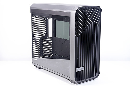 空冷最強のPCケース？Fractal Designのエアフロー特化型フルタワー