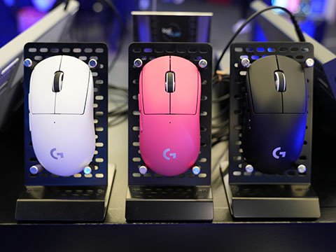 ロジクール人気ゲーミングマウスの小型モデル「PRO X SUPERLIGHT 2c