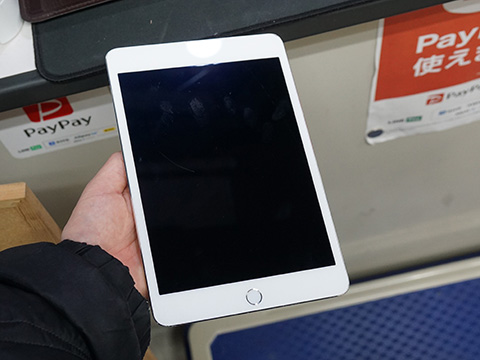 iPad mini 4 Wi-Fiモデル 128GB」が4,000円など、中古/ジャンク品