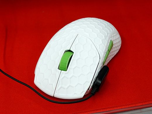 光学センサー2個搭載のゲーミングマウス「G-Wolves VUK 8K」が店頭入荷