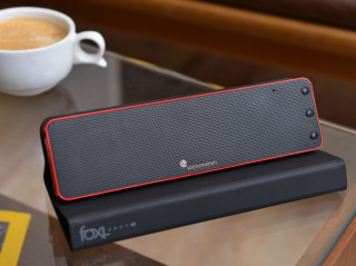 最薄18mm、手のひらサイズのBluetoothスピーカー「FoxL DASH7s/DASH4