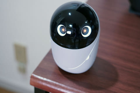 レビュー】ソニーが作ったロボット「poiq」と一カ月暮らしてみた - AV