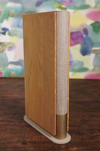 小寺信良の週刊 Electric Zooma!】“本みたいに薄い”のに、なんでこんな