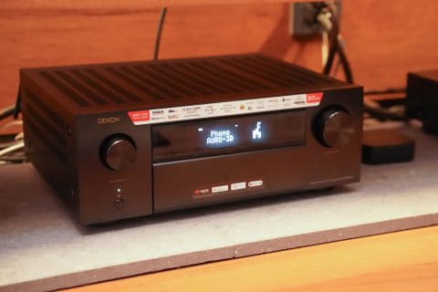 モンスター超える”デノン新AVアンプ「AVC-X6800H」開発者の家で聴い