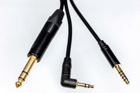 ULTRASONE、バランス接続対応のプロ仕様ヘッドフォン「Signature