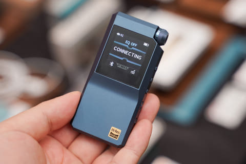 FIIOの価格破壊的DAP!?「JM21」、小型DACアンプに直結する小型バッテリ