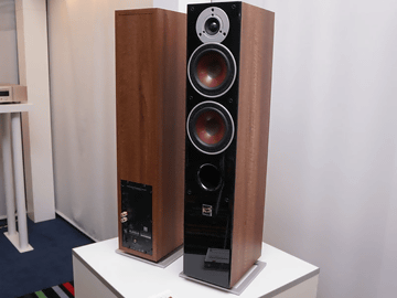 DALIの人気スピーカー「ZENSOR」が、アクティブスピーカーに。光入力や