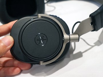 ヤマハ、無線/有線で“音が同じ”にこだわったBluetoothヘッドフォン