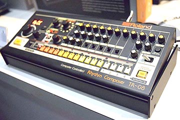 藤本健のDigital Audio Laboratory】“ヤオヤ”復刻リズムマシン「TR-08