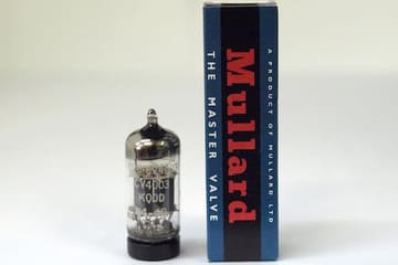 Carot One、軍用の高信頼な真空管MULLARD CV4003搭載アンプ「EX