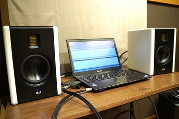 レビュー】ELACから注目のDACアンプ内蔵スピーカー。50kHzカバーのJET